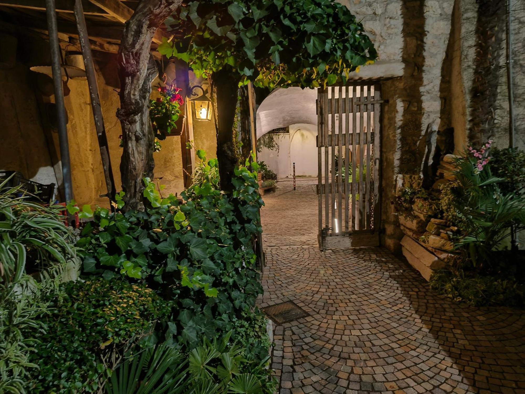 Appartamenti Villa Belvedere Арко Екстериор снимка